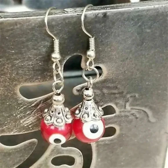 Hand Crafted Evil Eye Red Lampwork Glass Beads Protective Talisman Drop Earrings - Picture 4 of 5